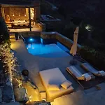 Villa Kydippi Kea